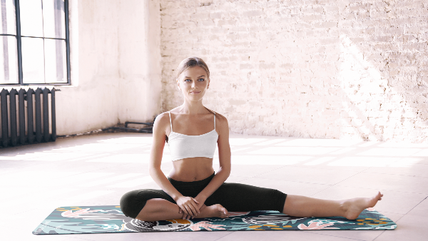 Dora Toucan Yoga Mat – Tropical Print, Non-Slip Traction & Cushioned Support-2